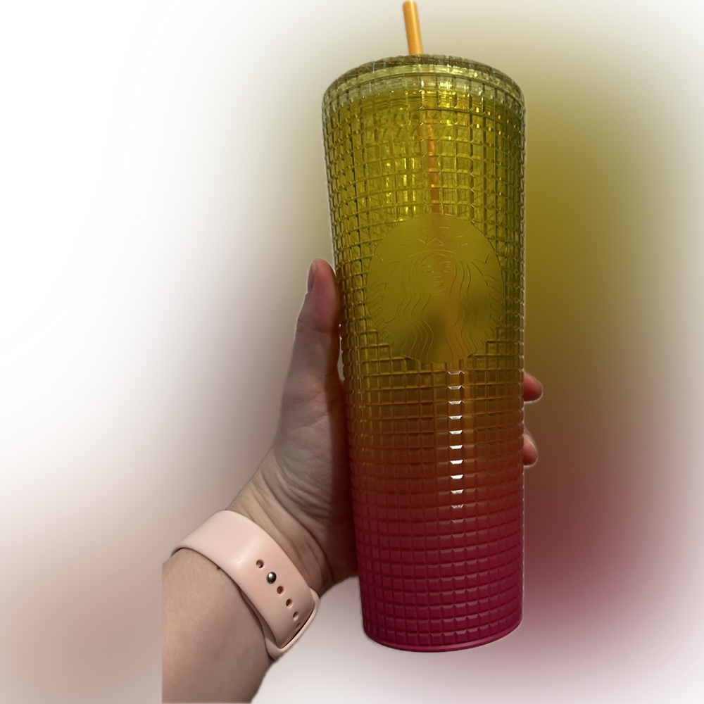 Starbucks- Yellow Pink Grid Tumbler Lemon Pink Summer 2022